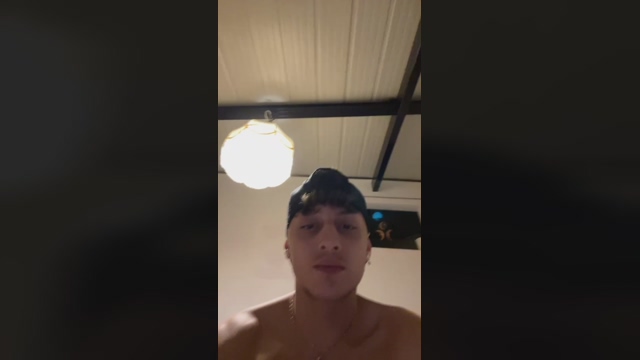 Angeluzzo01  28-03-2022